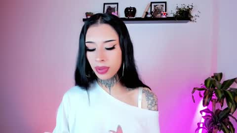 Kali Ka Please help me with your thumbs up its important   dont forget my birthday on October 26 online show from 24, 9, 2025