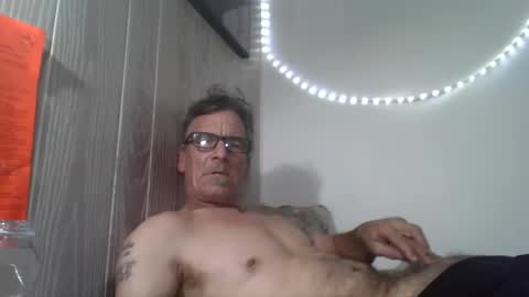 kalifornia91666 online show from 18, 12, 2025