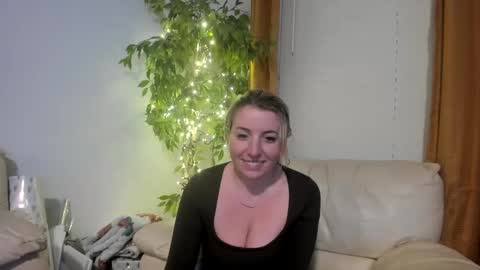 Kaliii jones online show from 7, 2, 2025
