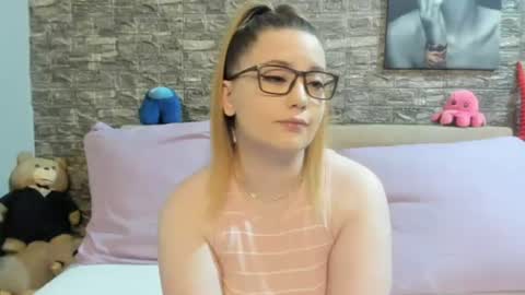 kalindahot online show from 2, 8, 2026