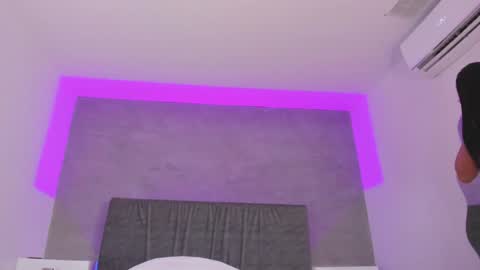 Carolina   online show from 16, 1, 2025