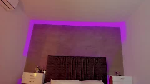 Carolina   online show from 21, 2, 2025