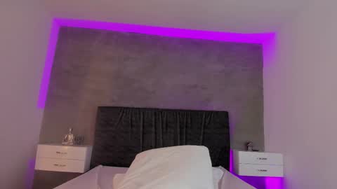 Carolina   online show from 12, 3, 2025