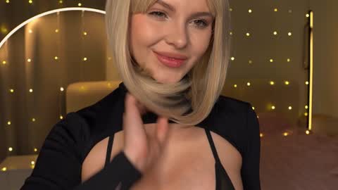 Snapshot of kalisa_pearl chatting on 6, 12, 2024 Please call me Kalisa online show from 6, 12, 2024