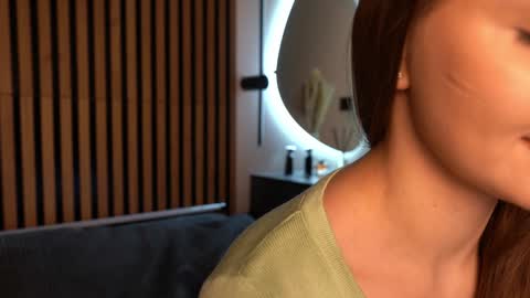 Snapshot of kalisa_pearl chatting on 30, 11, 2025 Please call me Kalisa online show from 30, 11, 2025