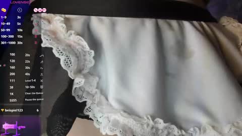 Snapshot of kallen_kozuky chatting on 1, 3, 2025 KALLEN online show from 1, 3, 2025