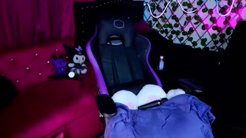 Snapshot of kalypzo_ chatting on 28, 11, 2025 Kalypzo online show from 28, 11, 2025