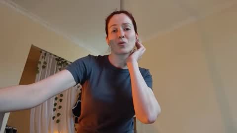 Snapshot of kamila__moore chatting on 19, 3, 2026 Kamila online show from 19, 3, 2026