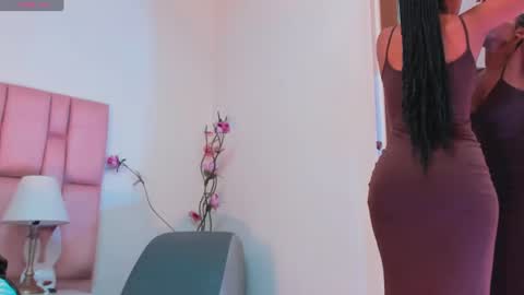 Snapshot of kamila_arias chatting on 19, 6, 2026 online show from 19, 6, 2026