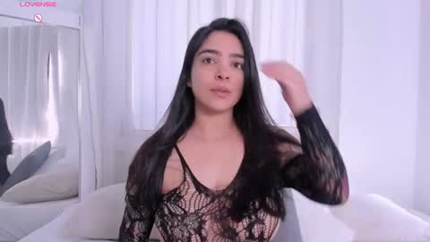 Kamila Betancourt online show from 2, 8, 2026