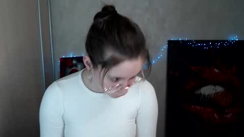 Snapshot of kamilla_love_ chatting on 3, 4, 2026 kamilla_love_ online show from 3, 4, 2026