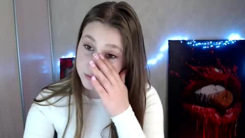 Snapshot of kamilla_love_ chatting on 5, 4, 2026 kamilla_love_ online show from 5, 4, 2026