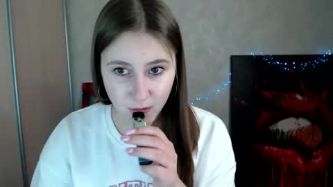 Snapshot of kamilla_love_ chatting on 11, 4, 2026 kamilla_love_ online show from 11, 4, 2026