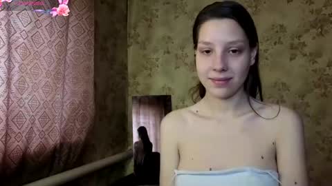 Mari  Simmons online show from 15, 3, 2026