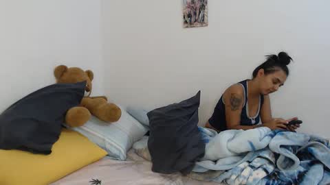 kammy   y   camila online show from 2, 10, 2025