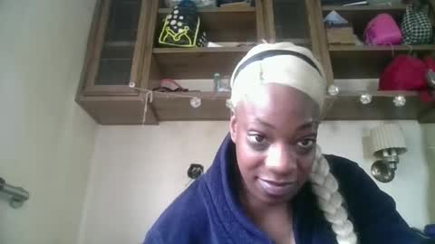 kandilicious69 online show from 9, 2, 2026
