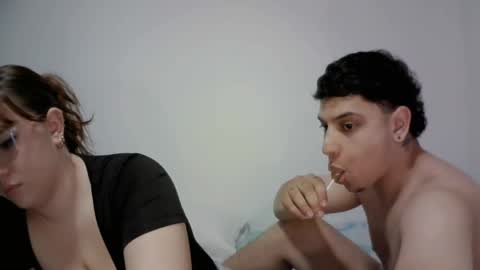 Snapshot of kandy_couple chatting on 22, 3, 2026 Vanessa and Kevin online show from 22, 3, 2026