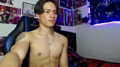 Snapshot of kanekixxxhot chatting on 7, 1, 2025 andres online show from 7, 1, 2025