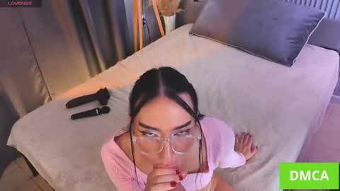 Snapshot of kanyesbabyyy chatting on 26, 10, 2025 Agata online show from 26, 10, 2025