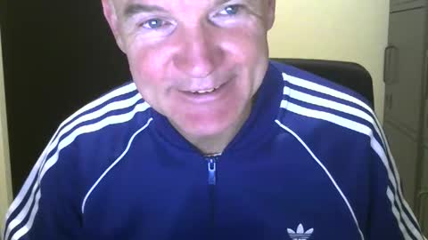 Robbie online show from 17, 12, 2025