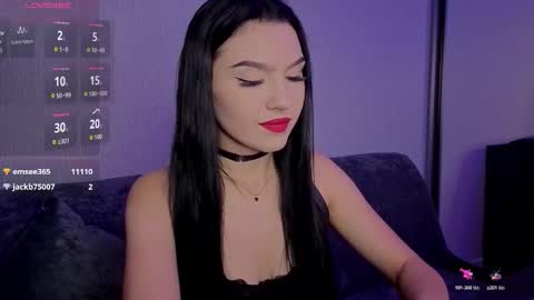 Snapshot of kara_life chatting on 30, 10, 2025 kara_life online show from 30, 10, 2025