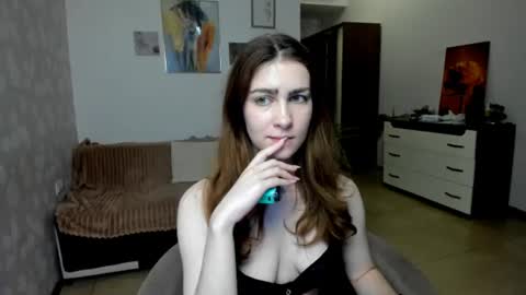 Snapshot of karawill chatting on 4, 8, 2026 KaraWill online show from 4, 8, 2026