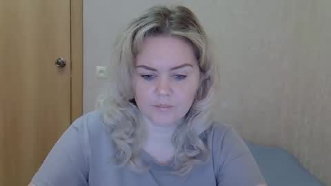 karennelsonx online show from 4, 5, 2026