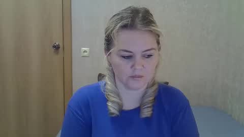 Snapshot of karennelsonx chatting on 7, 5, 2026 karennelsonx online show from 7, 5, 2026
