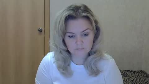 Snapshot of karennelsonx chatting on 11, 5, 2026 karennelsonx online show from 11, 5, 2026