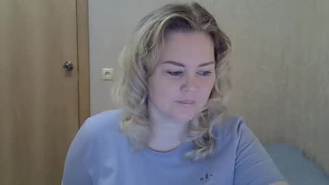 Snapshot of karennelsonx chatting on 10, 6, 2026 karennelsonx online show from 10, 6, 2026