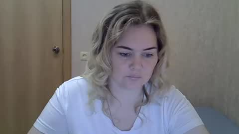 Snapshot of karennelsonx chatting on 20, 6, 2026 karennelsonx online show from 20, 6, 2026