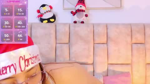 kariina_wong online show from 4, 12, 2025