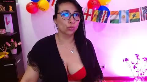 karime lee online show from 23, 6, 2026