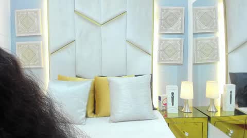 karinaacox online show from 30, 4, 2026