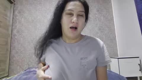 Snapshot of karinacecillia chatting on 2, 3, 2026 KarinaCecillia online show from 2, 3, 2026