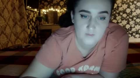 karinkabrunetka2 online show from 23, 12, 2024