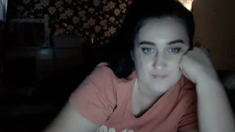 karinkabrunetka2 online show from 23, 12, 2024