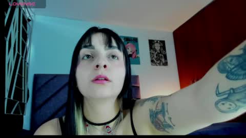 KARINNA  RAVEN online show from 17, 5, 2026