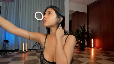Karin online show from 28, 5, 2026