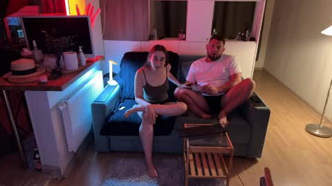 karl_and_klara online show from 6, 6, 2026