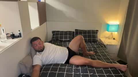 karl_and_klara online show from 24, 6, 2026