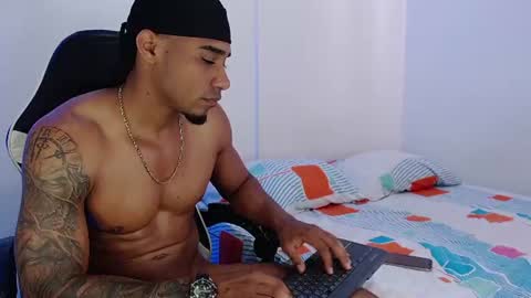 karl_jensennxx online show from 2, 8, 2026