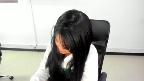 Snapshot of karla_cg chatting on 31, 10, 2025 karla_cg online show from 31, 10, 2025