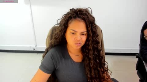 Snapshot of karla_cg chatting on 20, 12, 2025 karla_cg online show from 20, 12, 2025