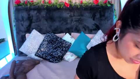 Karla Gonzaless online show from 6, 1, 2026