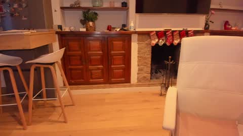 Snapshot of karla_hotwife chatting on 4, 1, 2025 Carla Connor online show from 4, 1, 2025