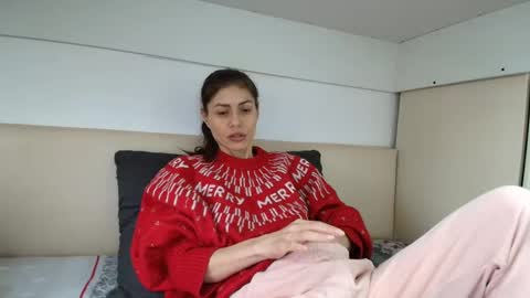 Snapshot of karladreamssex chatting on 25, 1, 2025 Crystyna online show from 25, 1, 2025