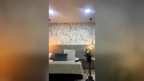 karlla_brown online show from 7, 7, 2026