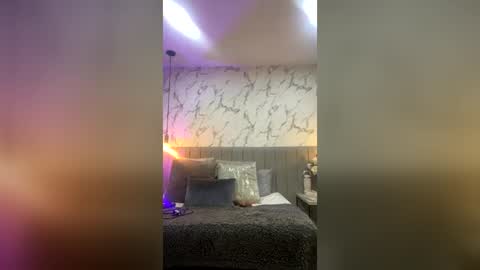 karlla_brown online show from 25, 7, 2026