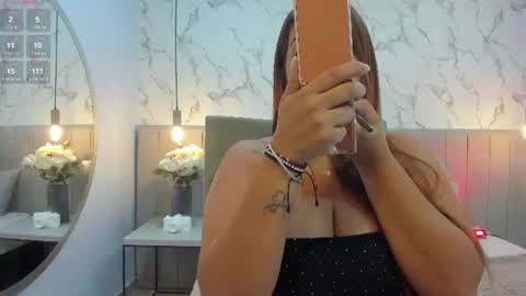 karlla_brown online show from 9, 8, 2026